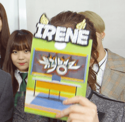 교복입은 아이린.gif | 인스티즈