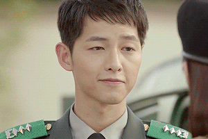 [태양의후예] 뜻밖의 브로맨스.jpgif | 인스티즈