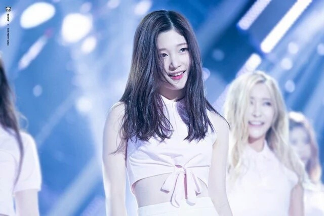 요새 잠 못이루게 하는 아이돌 | 인스티즈