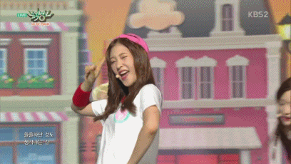 프로듀스101에 나오고 있는 기희연, 정채연 다이아 데뷔 컷.gif & 전체무대영상 | 인스티즈