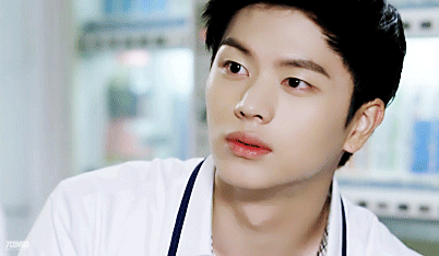 비투비에서 인기 제일 많은 2명 | 인스티즈