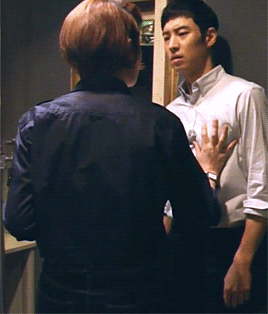 [파수꾼] 남초에선 일진연기 갑으로 불리는 이제훈 일진연기- 야 재밌어? 왜 실실 쪼개냐고 (분노주의) | 인스티즈