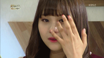 슬피 우는 엄지 | 인스티즈