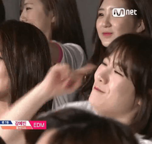  경연 당시 반응은 별로였는데 시간 지나고 중독성으로 재평가 받은 곡 TOP 2 | 인스티즈