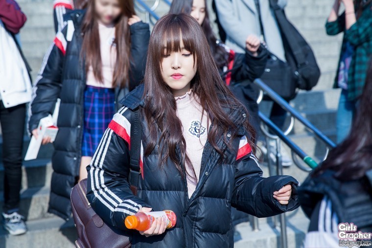 160326 여자친구 대전 시티즌 개막전 직캠!!!! | 인스티즈