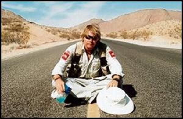  14년동안 걸어서 여행한 사나이 | 인스티즈