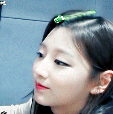 [러블리즈] 막내#고란#나이깡패#정예인 gif | 인스티즈