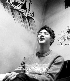 [방탄소년단/남장물] 오빠대신 남장하고 남고에 전학간 썰 특별편 (부제: 오늘은 만우절) | 인스티즈