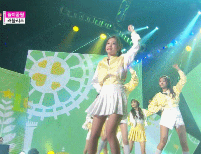 러블리즈의 밤새도록 돌아가는 무민 유지애 움짤 | 인스티즈