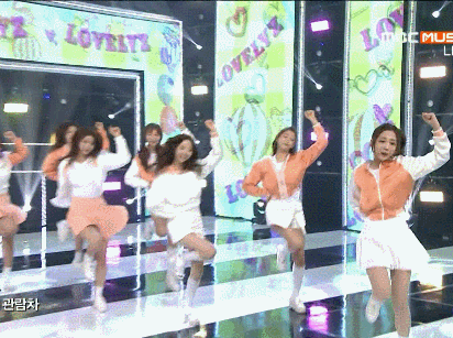 러블리즈의 밤새도록 돌아가는 무민 유지애 움짤 | 인스티즈