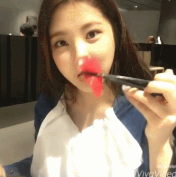 프로듀스)오늘자 SS 이수현&이해인 먹스타그램 | 인스티즈