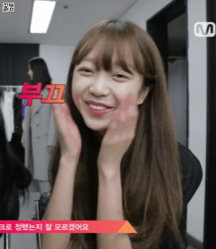 [D-1] 뮤직웍스 김소희 V앱 홍보영상 및 오늘 자 비하인드 스토리 움짤 | 인스티즈