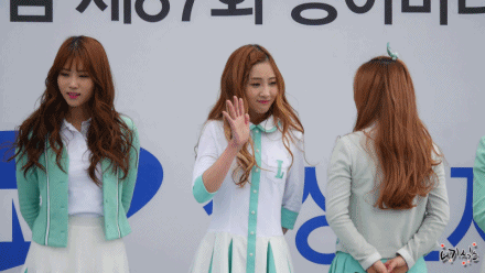 3월 20일 서울 마라톤 대회 러블리즈-ah choo 유지애 직캠(지수의 하극상이 있던 그날...)gif & swf | 인스티즈