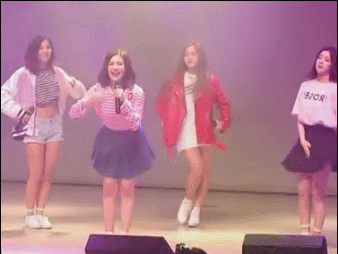 [레드벨벳] 배주현의 자본입금 전과 후.gif | 인스티즈