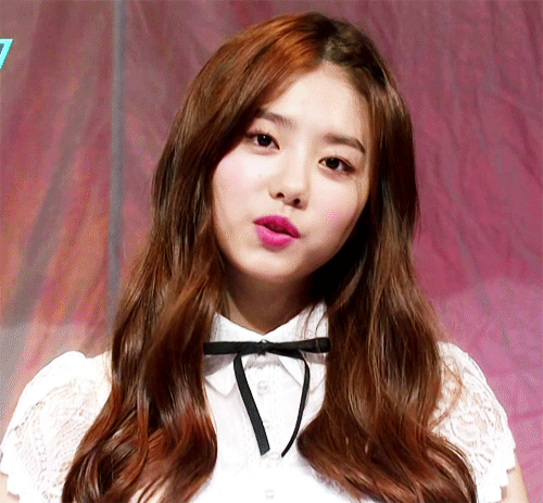 분위기 있는 아이오아이 IOI 김소혜.gif | 인스티즈