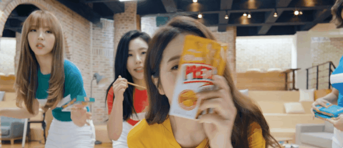 마마무 비글미 폭발한 프리츠 새 CF ㅋㅋㅋ | 인스티즈