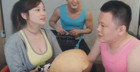 오늘자 아프리카 레전드 방송 (Feat. 햅번 ♥ 따규) | 인스티즈