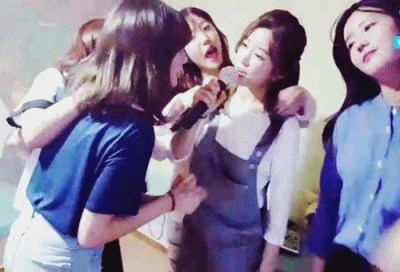 에이핑크) 쌈자신 빙의ㅋㅋㅋㅋㅋ (feat. 남주 _ 친구라도될걸그랬어) | 인스티즈