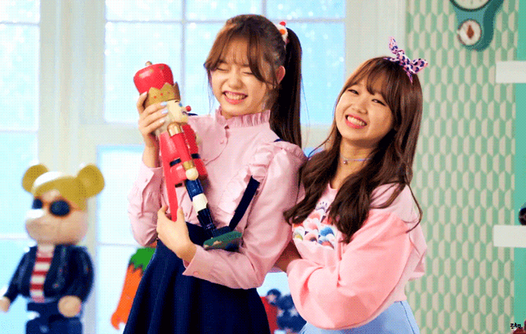 [옥션] IOI(아이오아이)가 사는 곳 메이킹영상 (feat. 유정이 움짤) (I.O.I) | 인스티즈