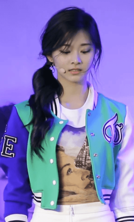 귀여운 사나 , 발랄한 쯔위 , 반포 한강 공원 트와이스 , 쯔위 터치다운 , 쯔위 소중한 사랑 | 인스티즈