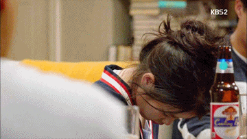 [프로듀사] 술주정 하는 아이유.swf | 인스티즈