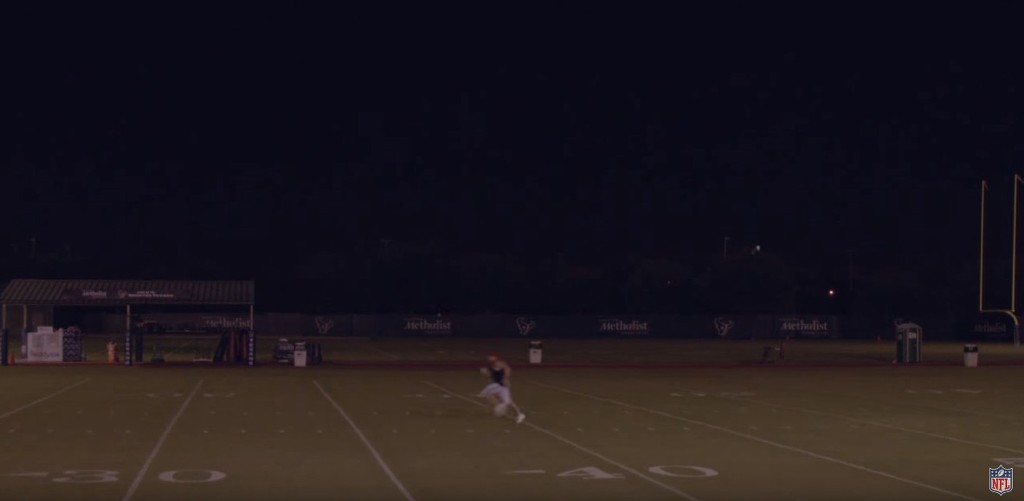 NFL의 수도승으로 불리는 선수.jpg | 인스티즈