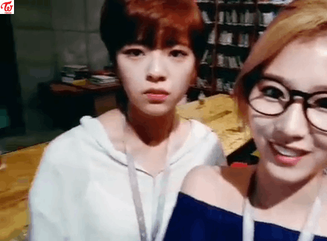 [트와이스] 6년 절친 지효♡정연 우정 인증 ㅋㅋㅋㅋ | 인스티즈