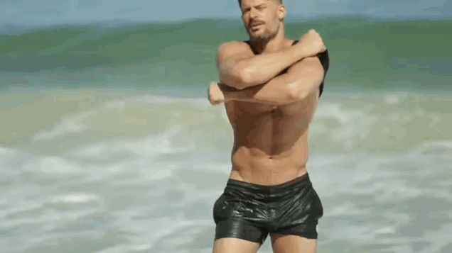 조 맹거니엘로, 코난 오브라이언에게 "스트립 댄스"를 가르쳐주다 (feat. 196cm 핫바디) | 인스티즈