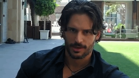 조 맹거니엘로, 코난 오브라이언에게 "스트립 댄스"를 가르쳐주다 (feat. 196cm 핫바디) | 인스티즈