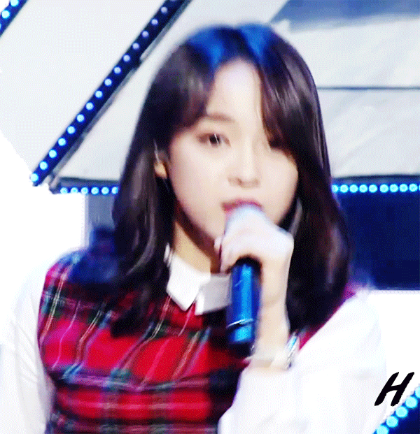 김세정이 07년도 카카급 하드캐리 했던 무대 | 인스티즈