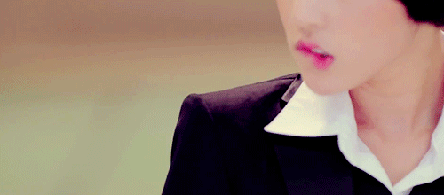 채널 돌리다가 구하라 강지영 미모에 넋 놓고 본 무대 | 인스티즈