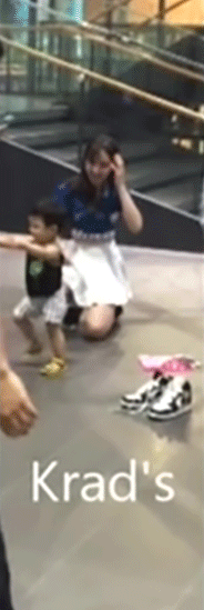 [트와이스] 아기 때문에 정신 못차리는 아기덕후 나연쓰 ㅋㅋ | 인스티즈