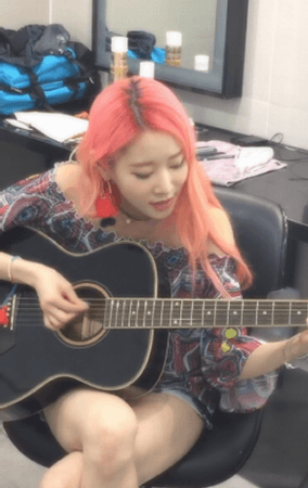 악플이라도 달렸으면 좋겠다는 멜로디데이 차희 | 인스티즈