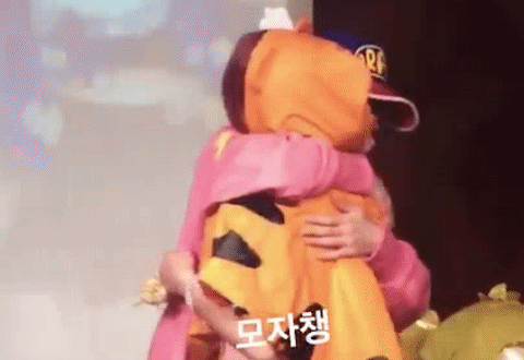 [트와이스] 아기맹수와 사랑에 빠진 토끼 | 인스티즈