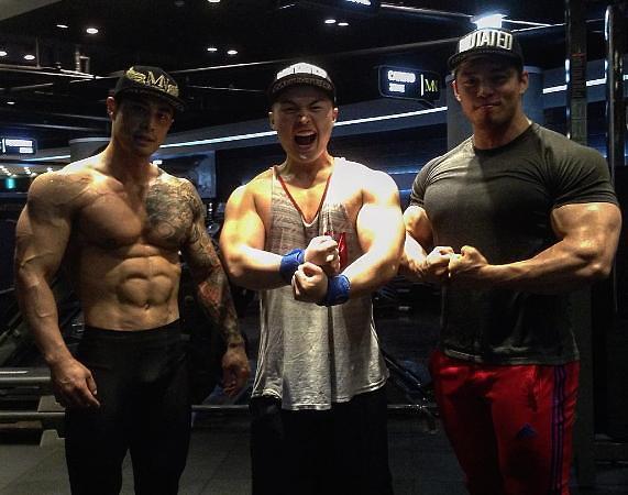 운동하는 마이크로닷 | 인스티즈