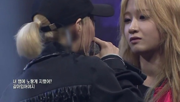 [언프리티랩스타3] 어제자 진심으로 멘붕&상처받은 듯한 유나킴 표정 | 인스티즈