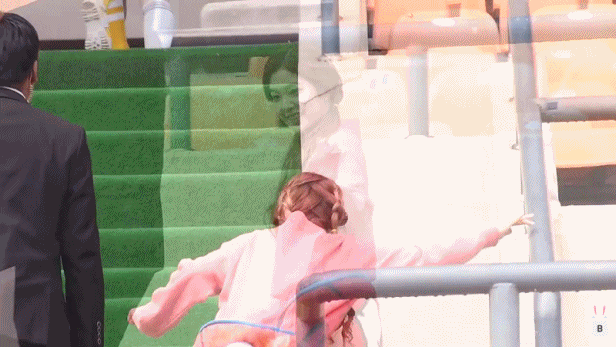 [레드벨벳] 이젠 춤 한번 추면 주저 앉으시는 어머님.. (아이린, 26세, 리더) | 인스티즈