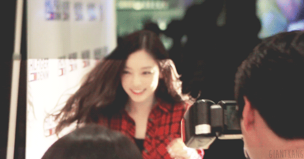 [카라] 구하라 타미힐피거 행사 1분짜리 직캠 + 캡쳐 + 움짤 = 쥬금 | 인스티즈