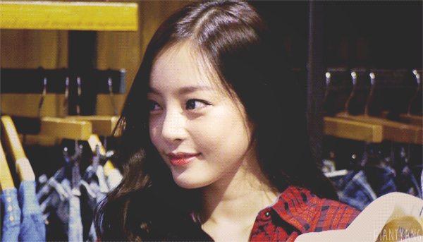 [카라] 구하라 타미힐피거 행사 1분짜리 직캠 + 캡쳐 + 움짤 = 쥬금 | 인스티즈