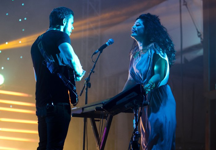 몽환적 & 멜랑콜리한 사운드가 돋보이는 프랑스 일렉트로닉 밴드 | 인스티즈