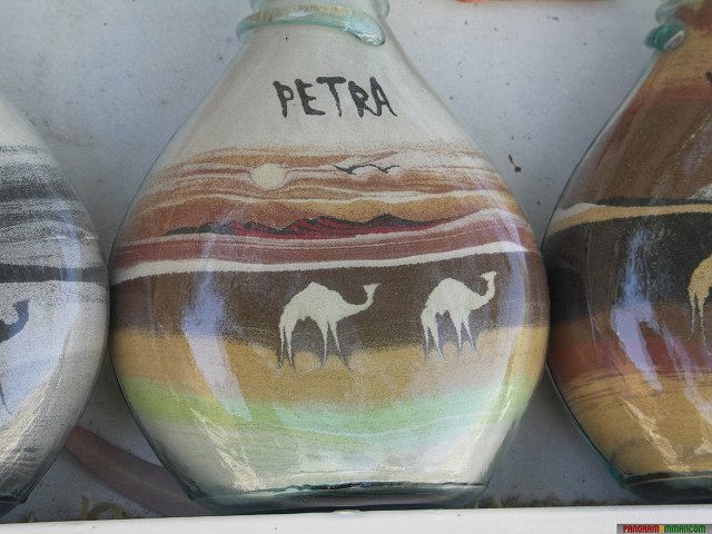 요르단의 유리병 모래그림 | 인스티즈