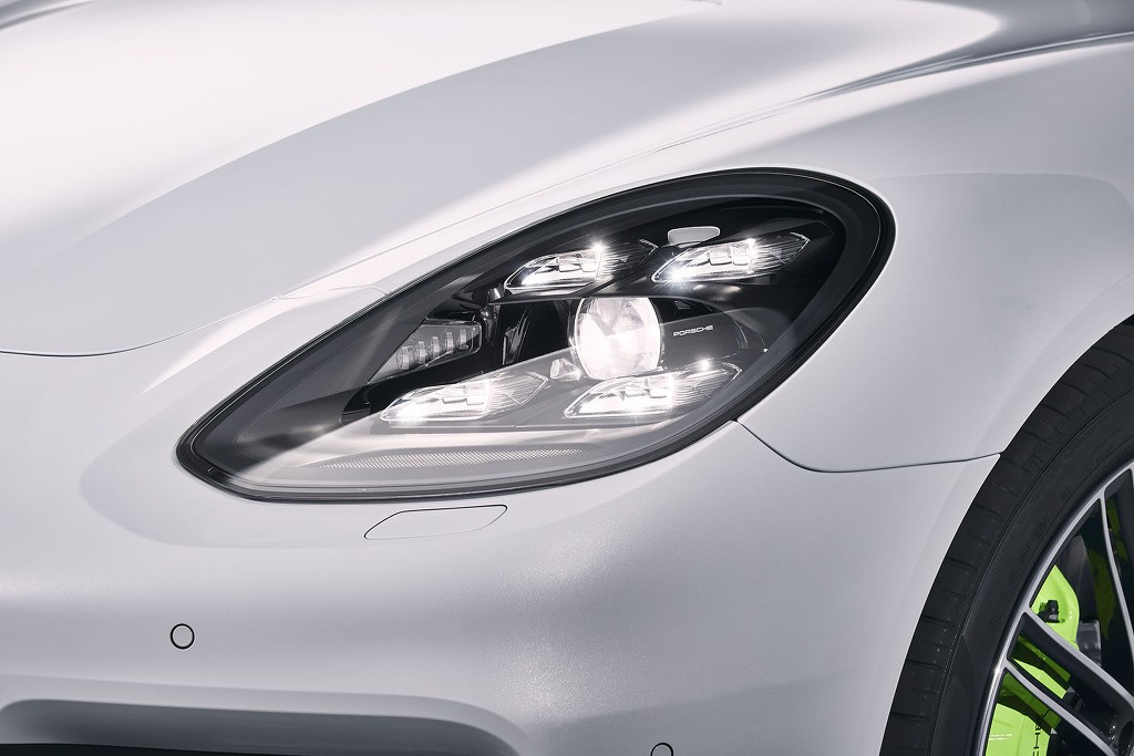 원래 안좋아하는 차브랜드였는데 이 신차는 정말 맘에들어서 드림카가 되버린 차.mp4 | 인스티즈