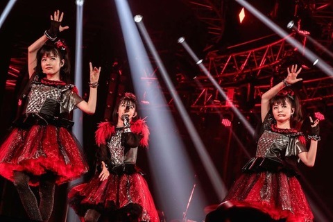 일본 인기그룹 베비베탈 (BABYMETAL) 도쿄돔 공연 사진 | 인스티즈