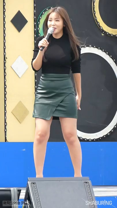 팬서비스 하는 홍진영 | 인스티즈