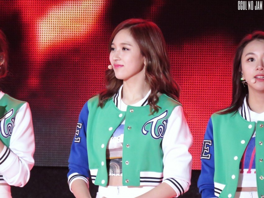 TWICE 미나 160924 열린음악회 쳘업 + 멘트 + 우아하게&퇴장 | 인스티즈