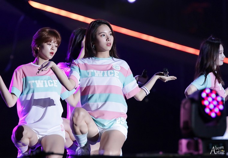 160911 WFMF 미나 + 쯔위 직캠 | 인스티즈