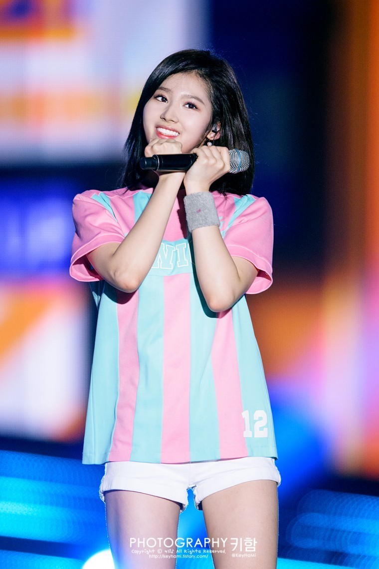 160911 WFMF 미나 + 쯔위 직캠 | 인스티즈