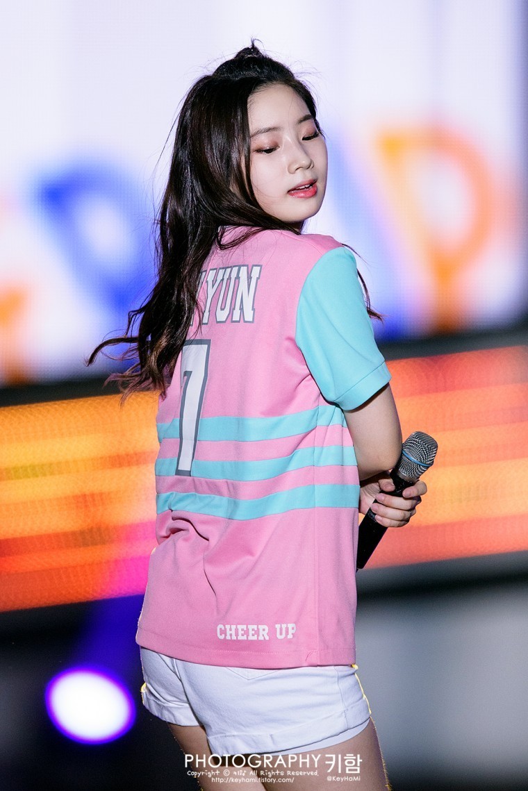 160911 WFMF 미나 + 쯔위 직캠 | 인스티즈