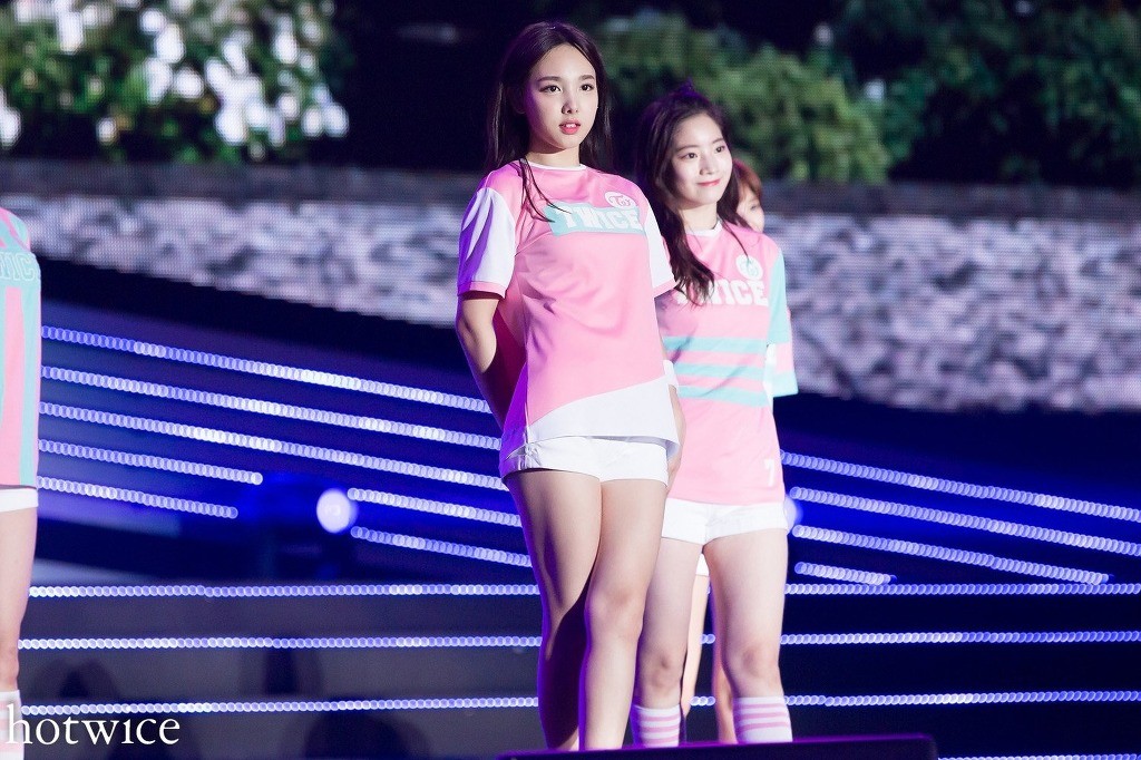 160911 WFMF 미나 + 쯔위 직캠 | 인스티즈