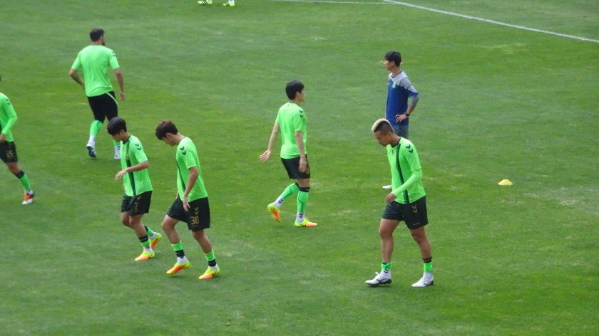 지난 주말 전북 vs 성남전 서울사는 전북팬의 첫 저주성 입성 with 대박이 | 인스티즈